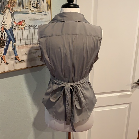 M•K•M Designs Stretch Top • Sz L - Picture 4 of 10